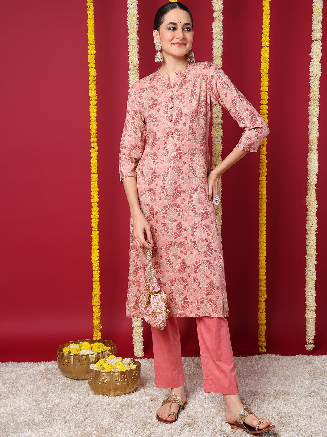 

AHIKA Floral Printed Mandarin Collar Three-Quarter Sleeves Straight Kurta, Peach