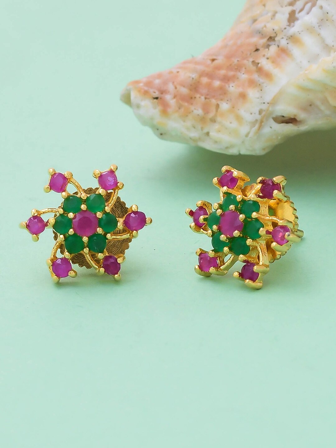 

Voylla Gold-Plated Cubic Zirconia Studs Earrings