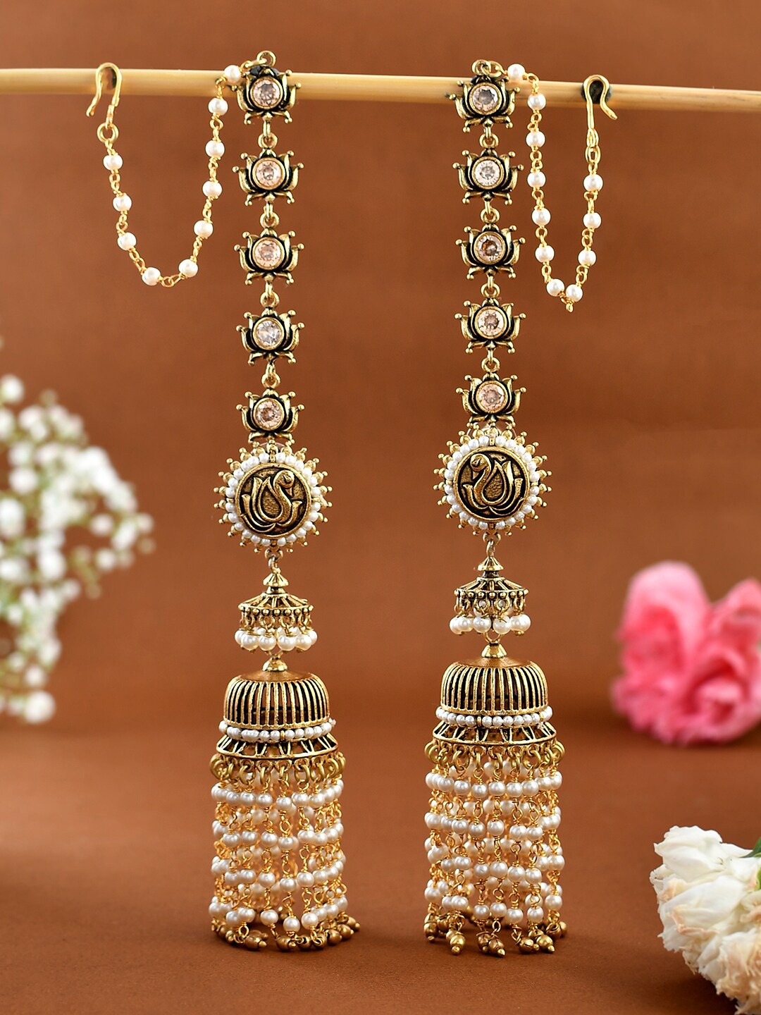 

Voylla Gold-Plated Drop Earrings