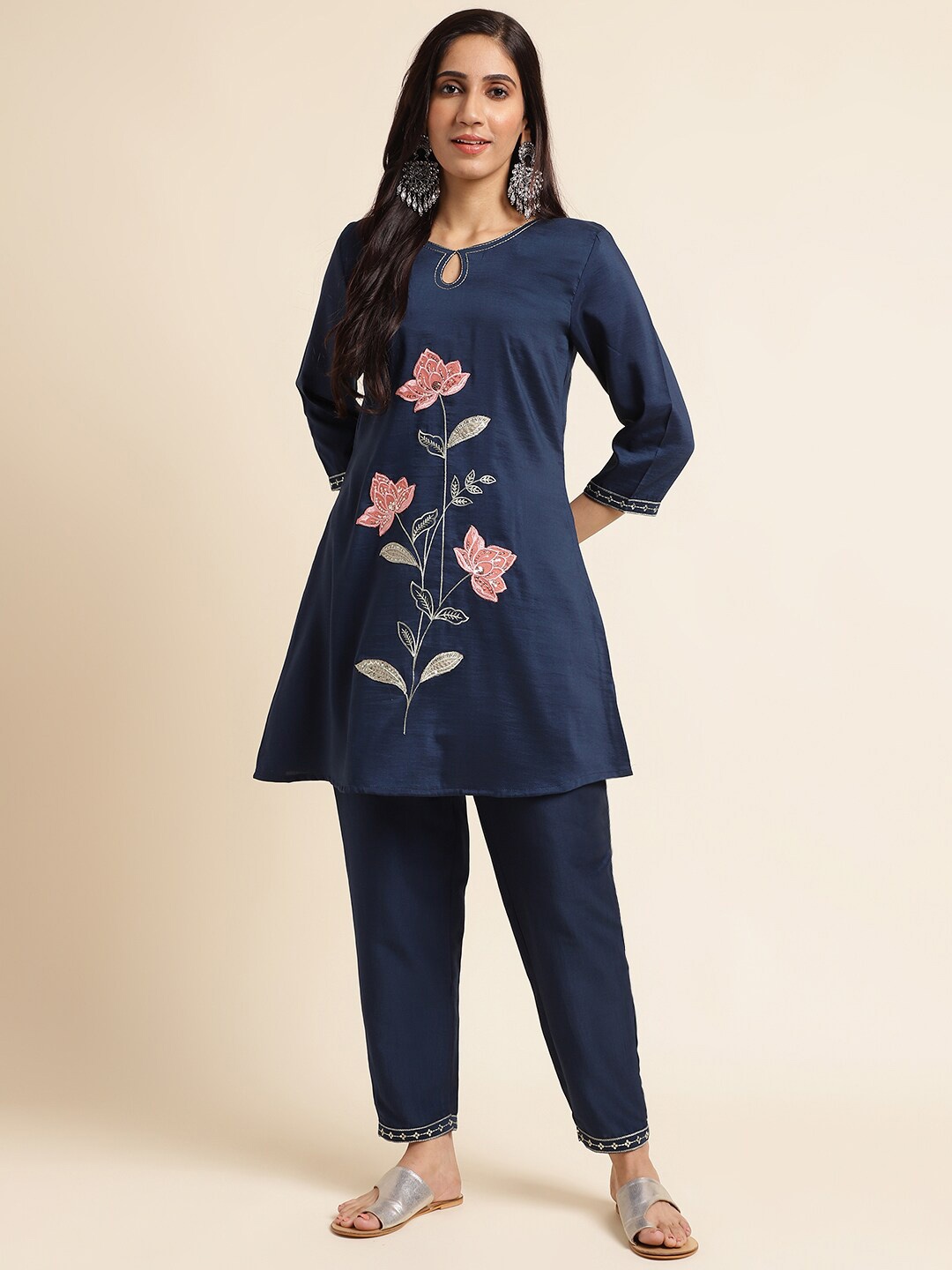 FABMORA Floral Embroidered Keyhole-Neck Tunic With Trouser Co-ords, Navy blue