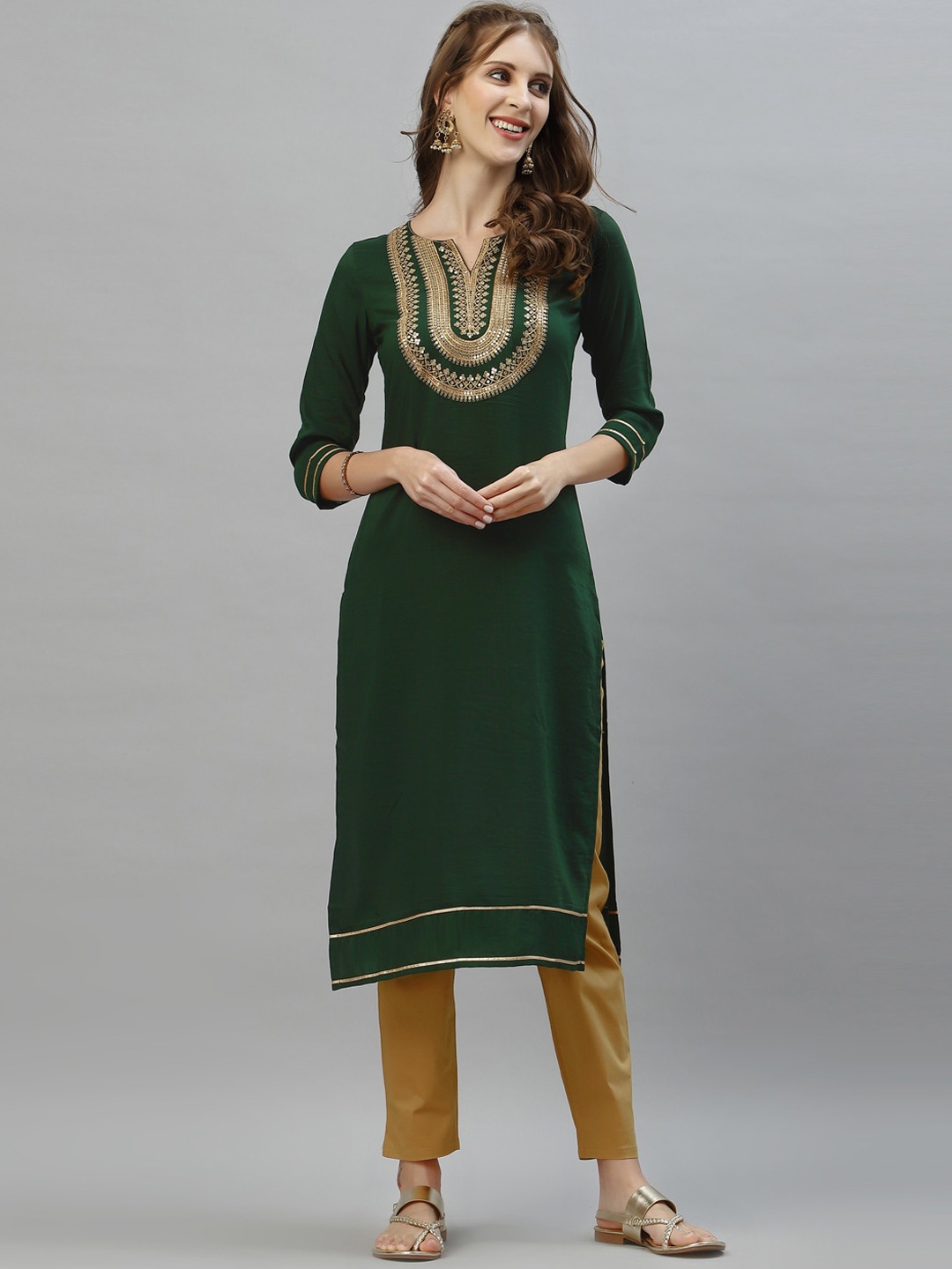 

SKYLEE Green Yoke Design Thread Work Cotton Silk Straight Kurta