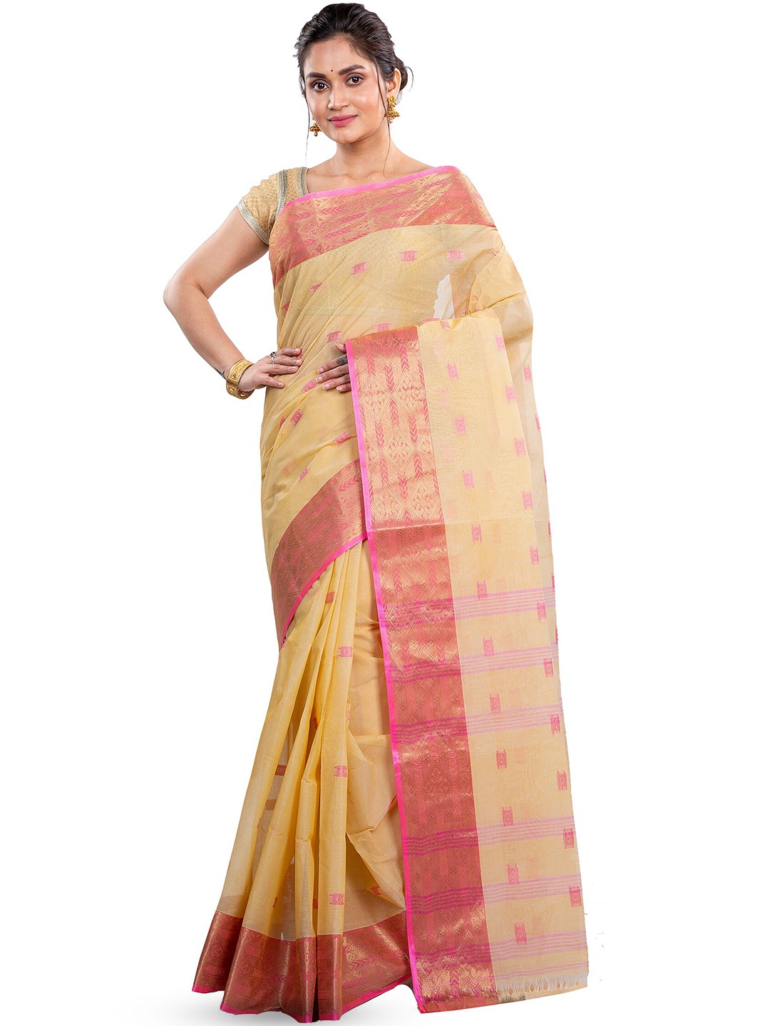 

DipDiya Ethnic Motifs Woven Design Zari Pure Cotton Taant Saree, Cream