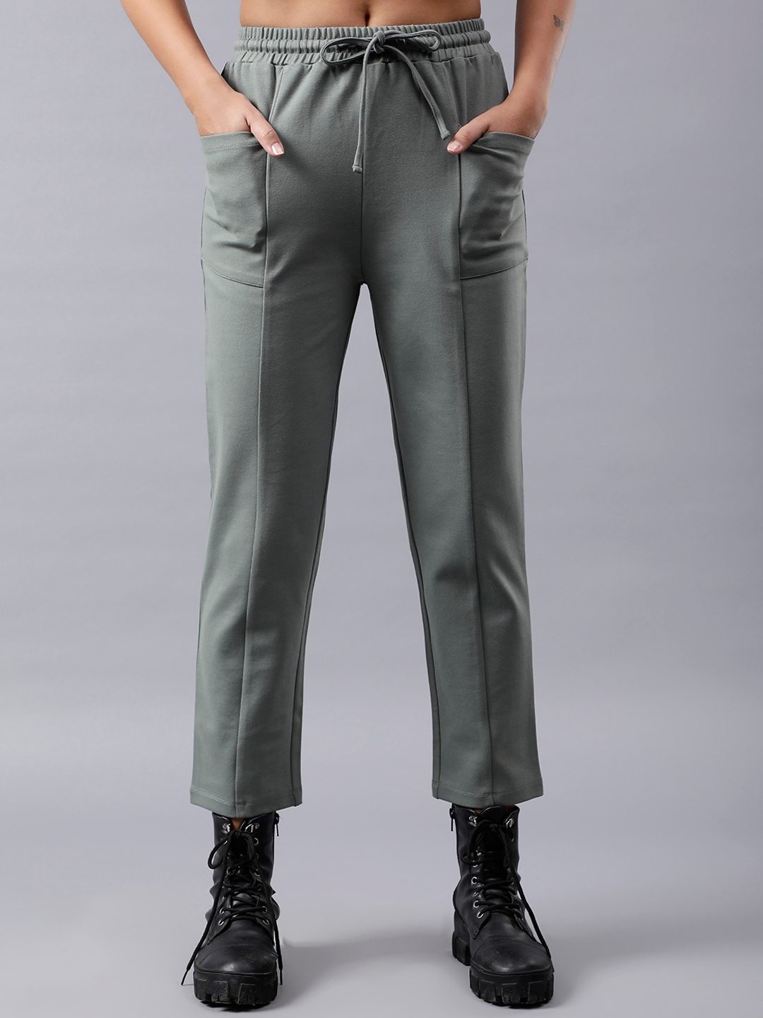 

The Roadster Lifestyle Co. Women Green Mid-Rise Track Pants