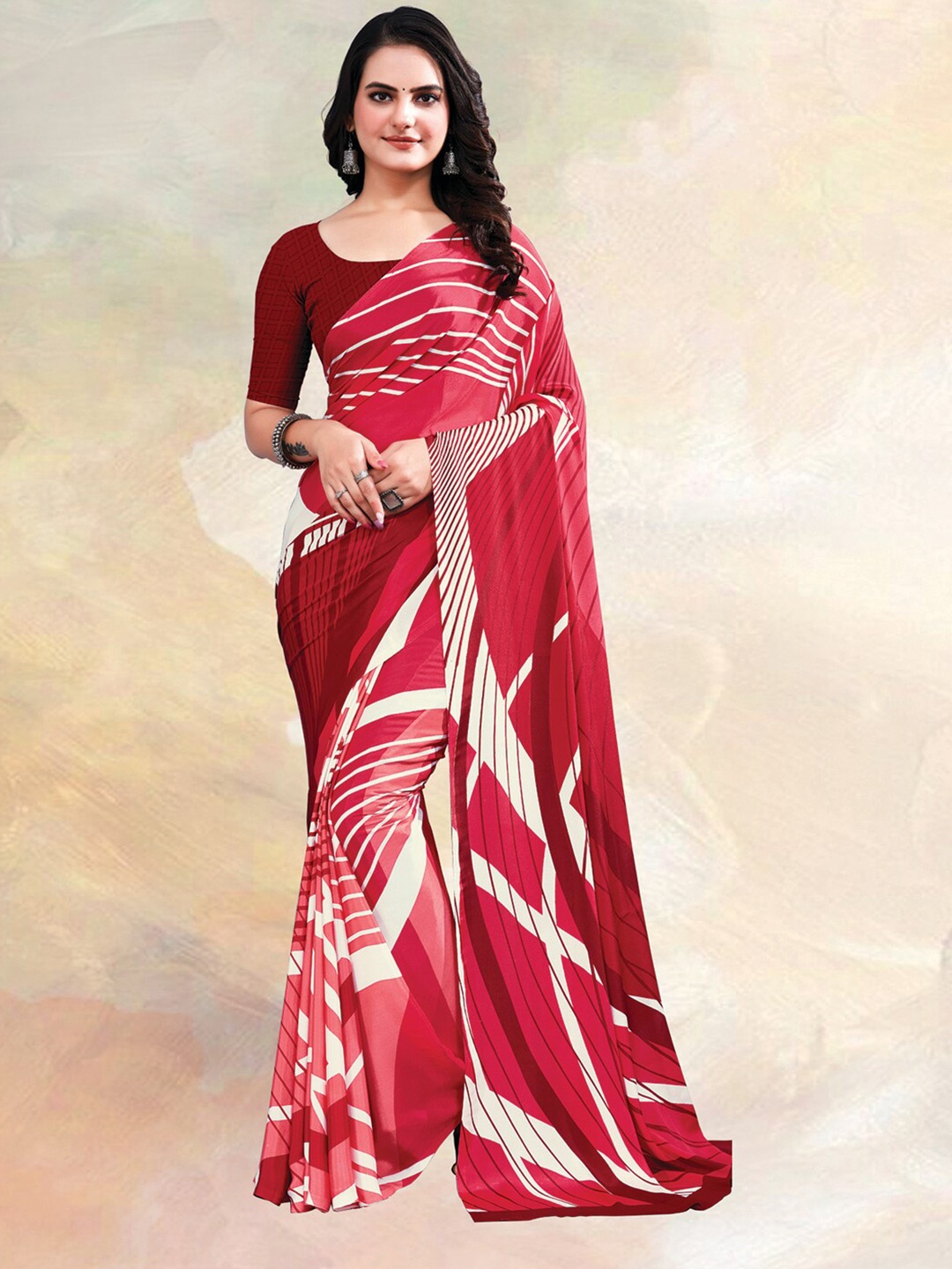 

Kasak Abstract Printed Saree, Red