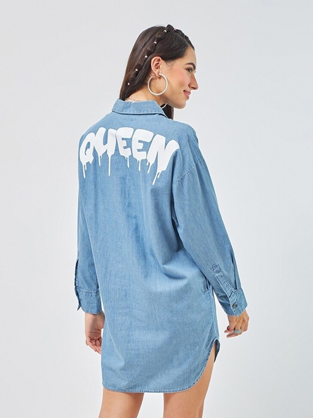 

Bewakoof Queen Printed Super Loose Fit Shirt Style Denim Dress, Blue