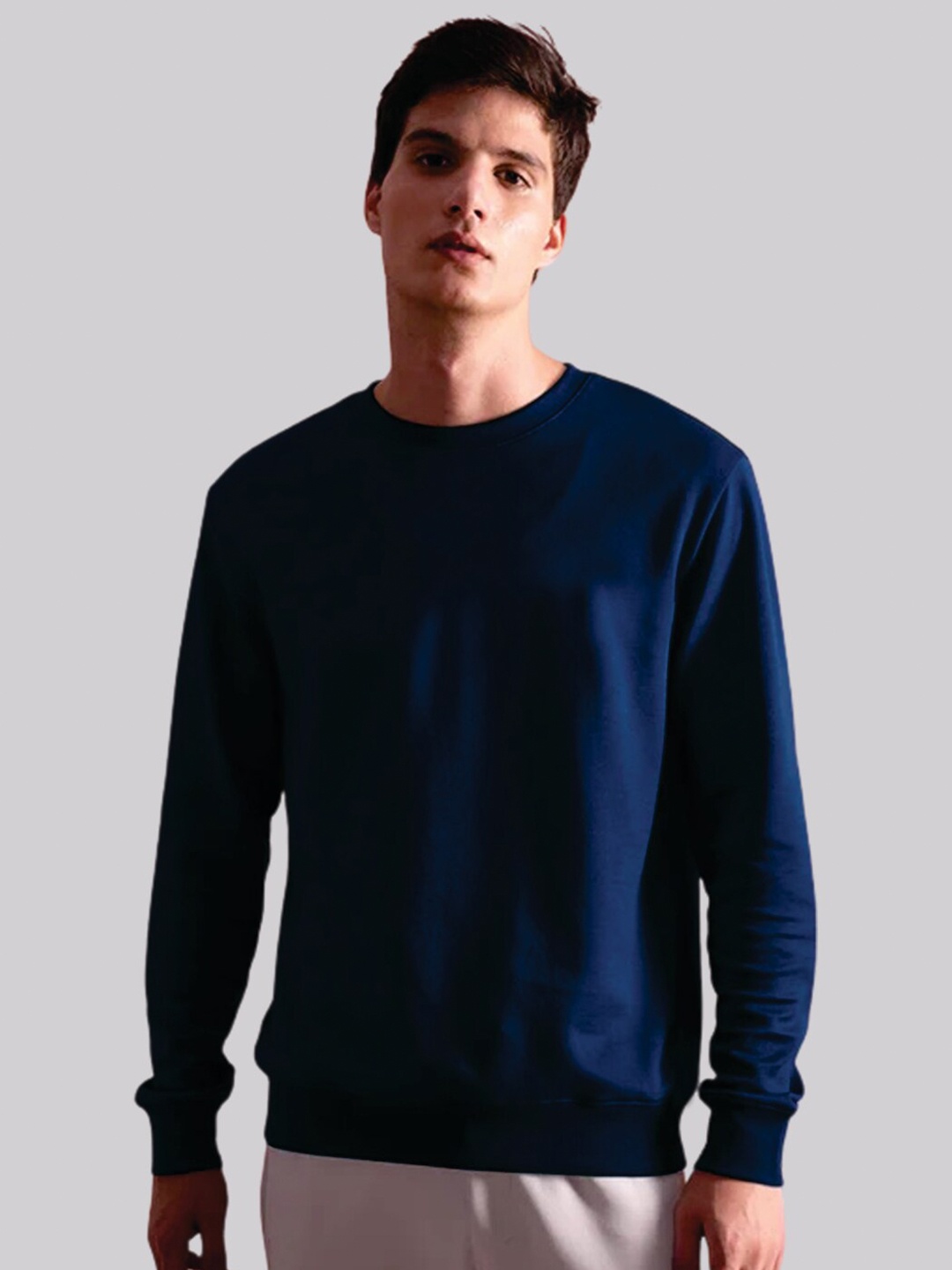 

ecott Men Navy Blue Sweatshirt