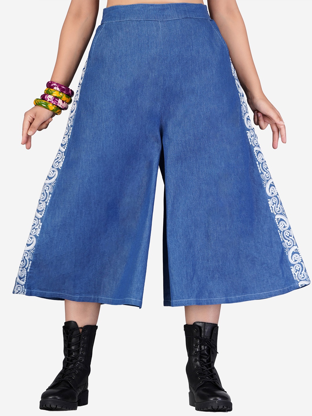 

SUMAVI-FASHION Women Mid-Rise Ethnic Motifs Embroidered Denim Culottes Trouser, Blue
