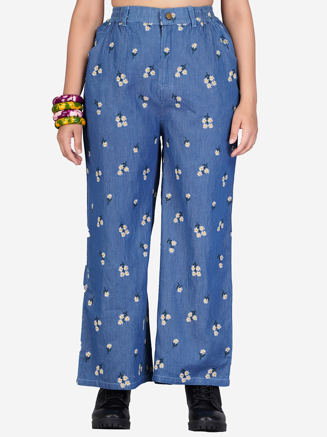 

SUMAVI-FASHION Women Mid-Rise Floral Printed Pleated Denim Parallel Trousers, Blue