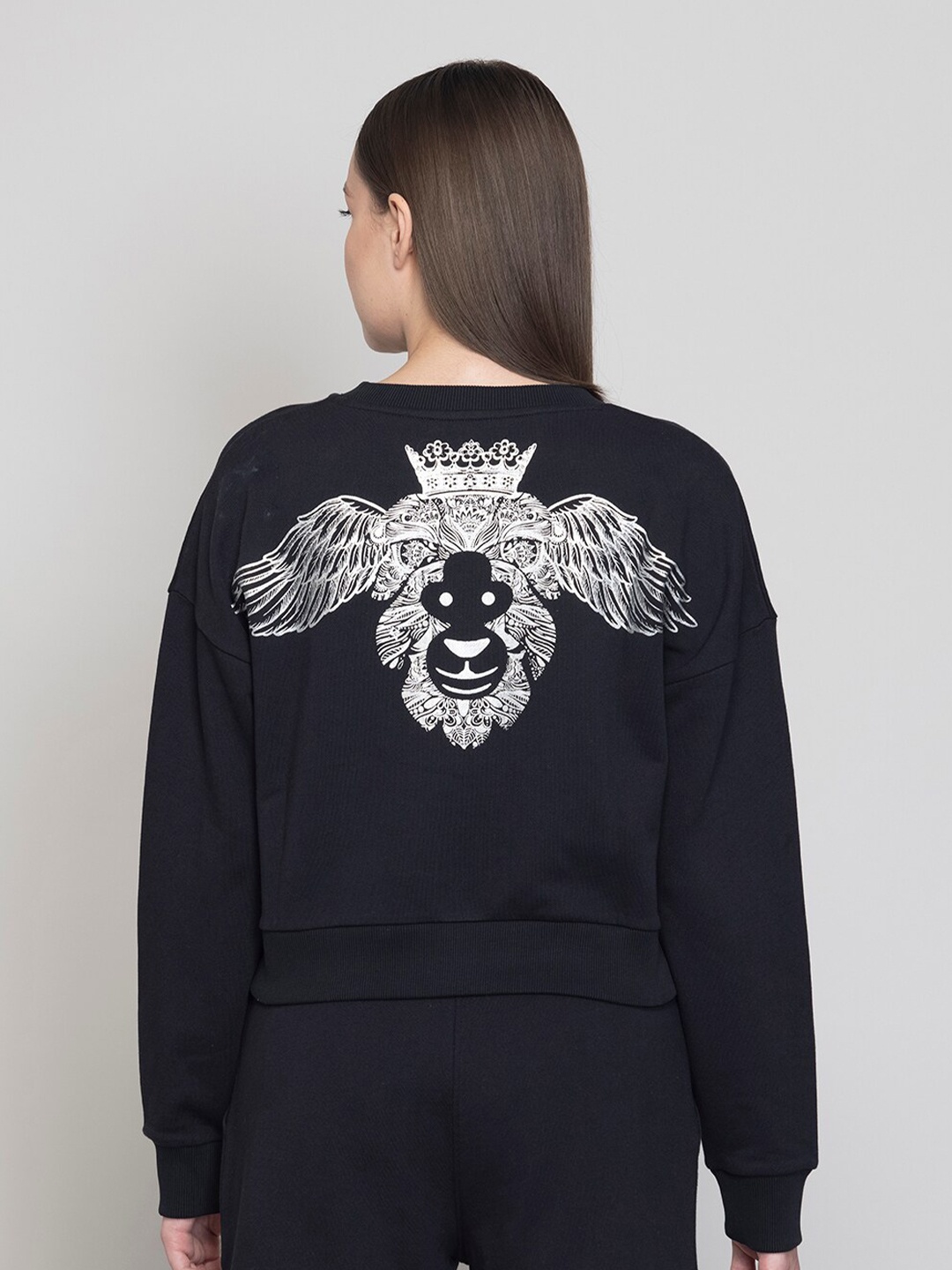 

Muvazo Graphic Printed Relaxed Pure Cotton Crop Sweatshirt, Black