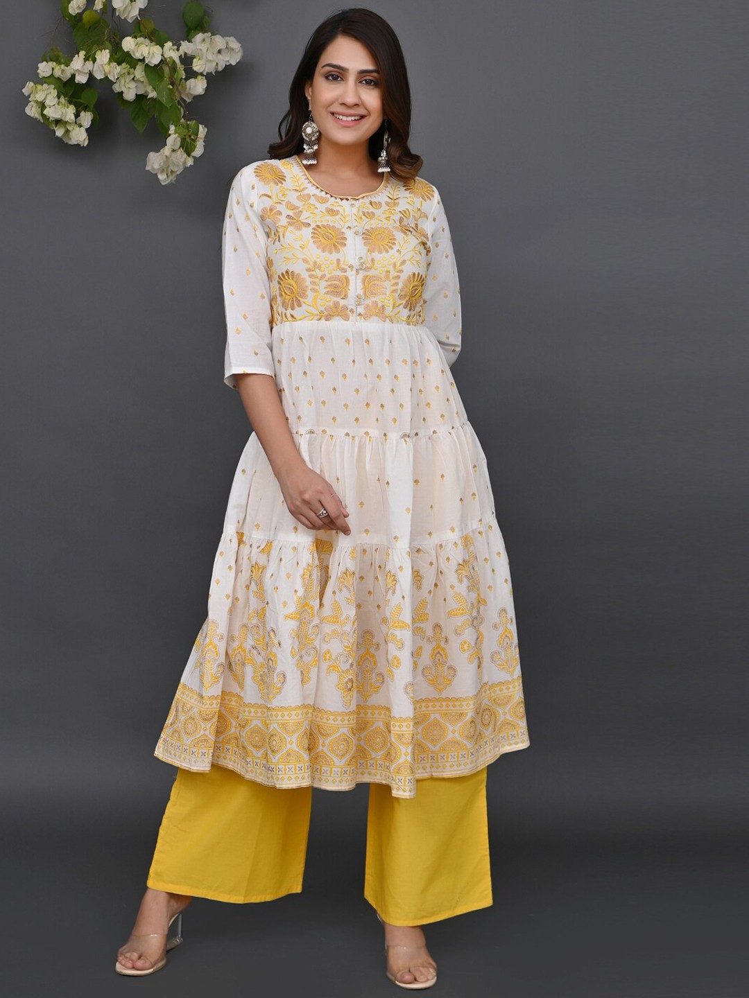 

PRAKRTEE Floral Embroidered Tiered A-Line Pure Cotton Kurta With Palazzos, White