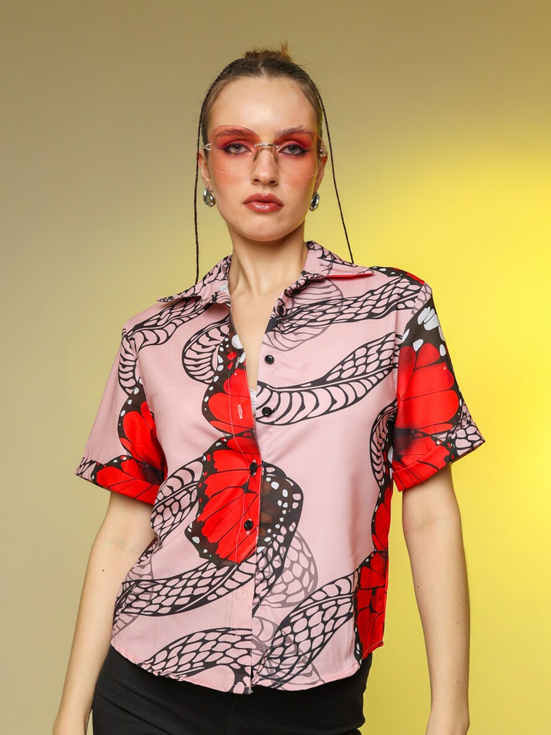 

Stylecast X Hersheinbox Mauve & Red Graphic Printed Casual Shirt