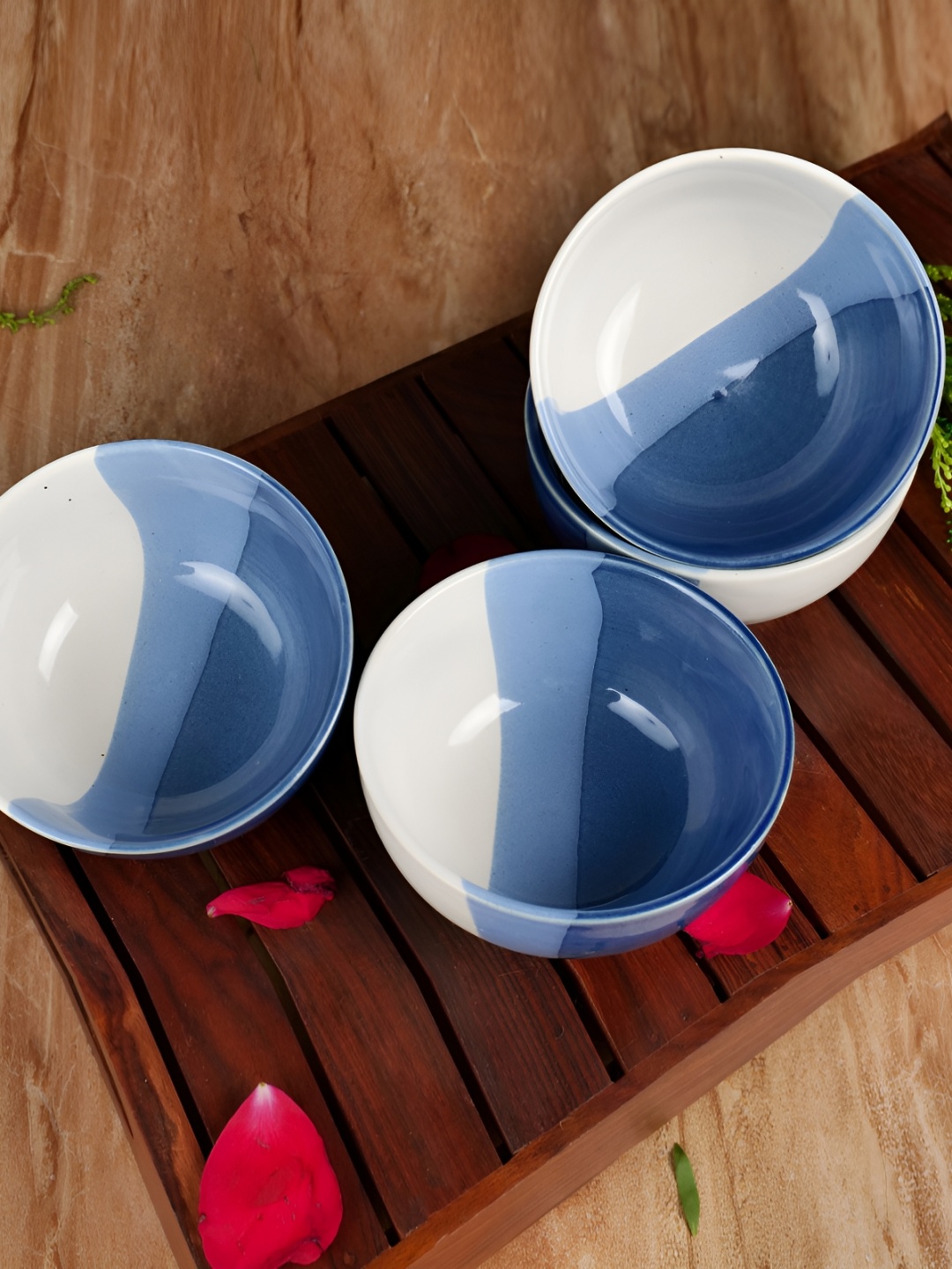 

ARTYSTA BEAUTIFYING LIVES White & Blue 4 Pieces Printed Ceramic Glossy Bowls