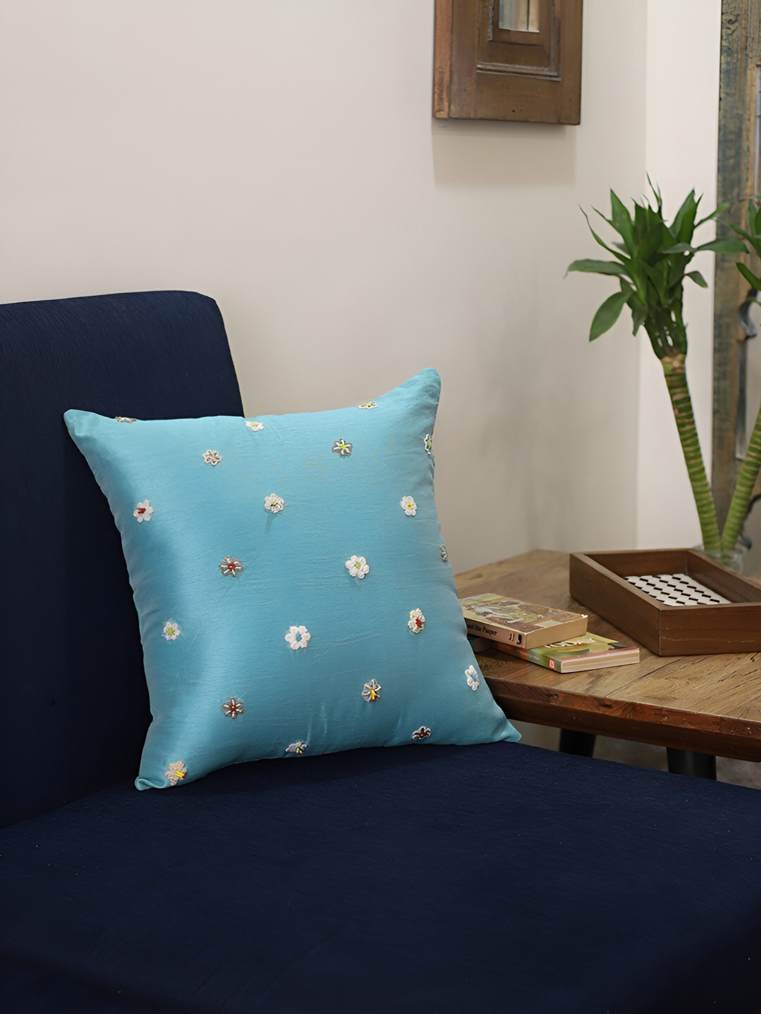 

THE COCOTIER Blue & White Floral Square Shaped Cushion Cover