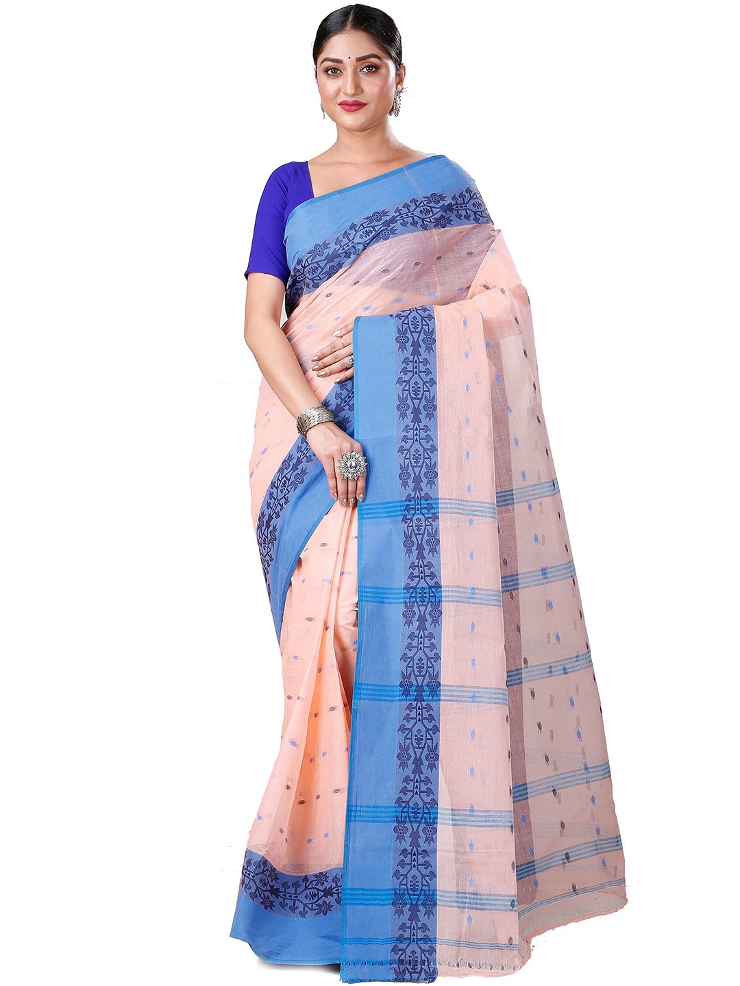 

DipDiya Ethnic Motifs Woven Design Pure Cotton Taant Saree, Peach