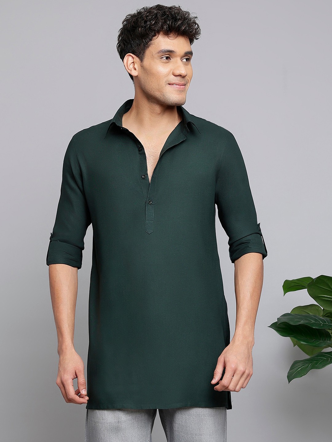 

Anouk Green Shirt Collar Roll-Up Sleeves Straight Kurta