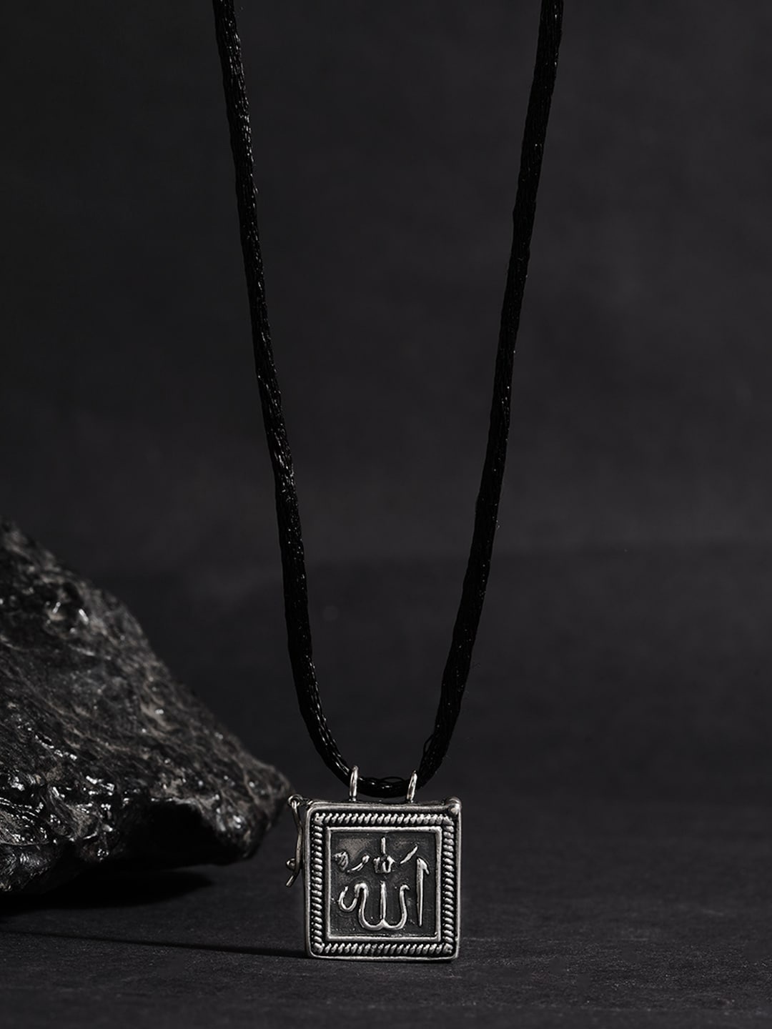 

ZORD 925 Sterling Silver Silver-Plated Pendant