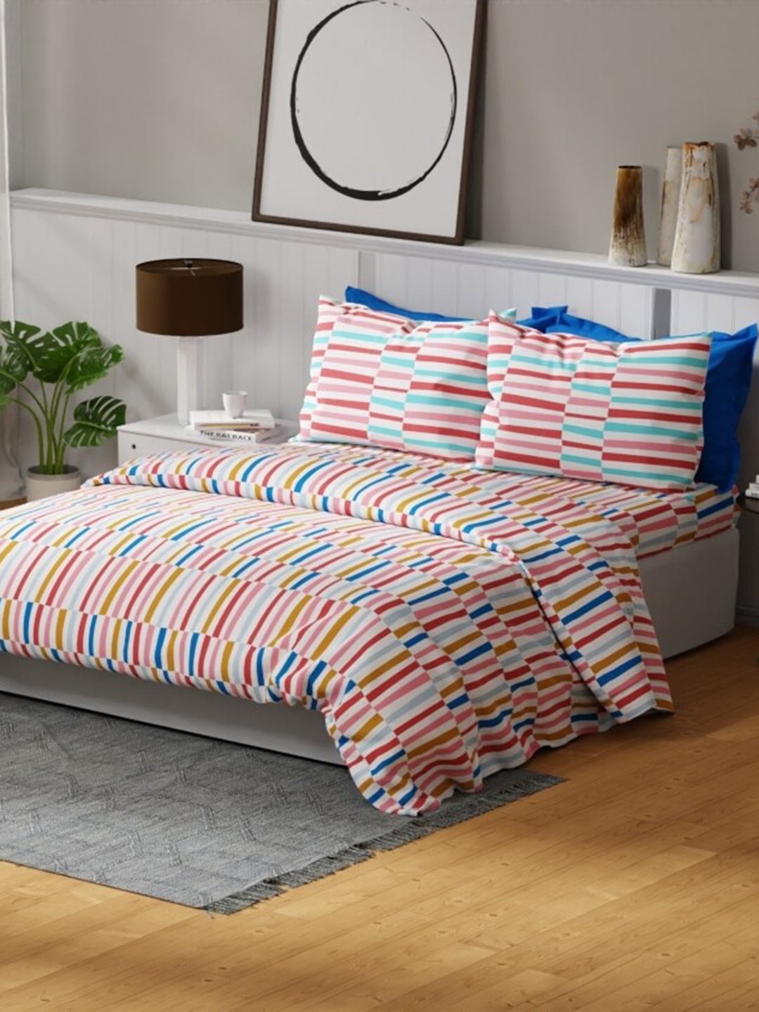 

United Colors of Benetton Rainbow White Pure Cotton 144 TC King Bedsheet & 2 Pillow Covers