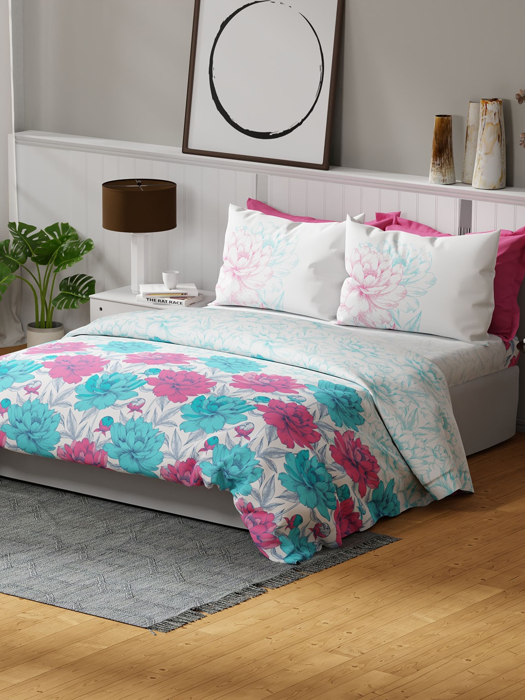 

United Colors of Benetton Rainbow White Pure Cotton 144 TC King Bedsheet & 2 Pillow Covers