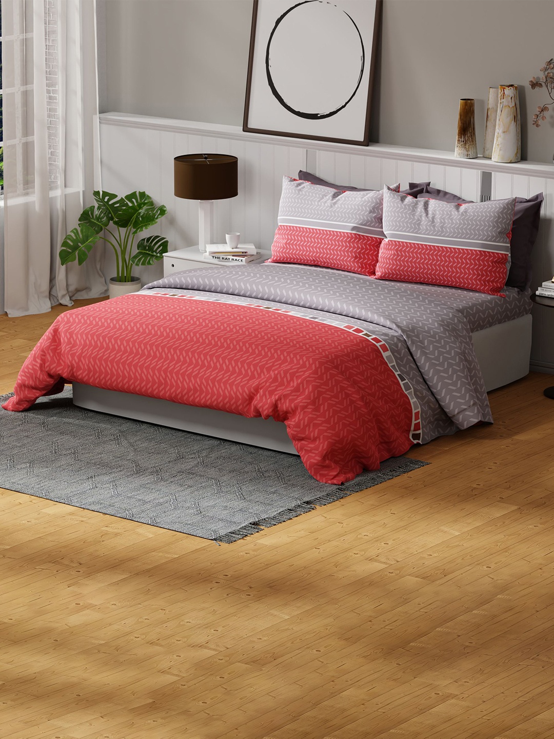 United Colors of Benetton Rainbow Maroon Cotton 144 TC Queen Bedsheet with 2 Pillow Covers