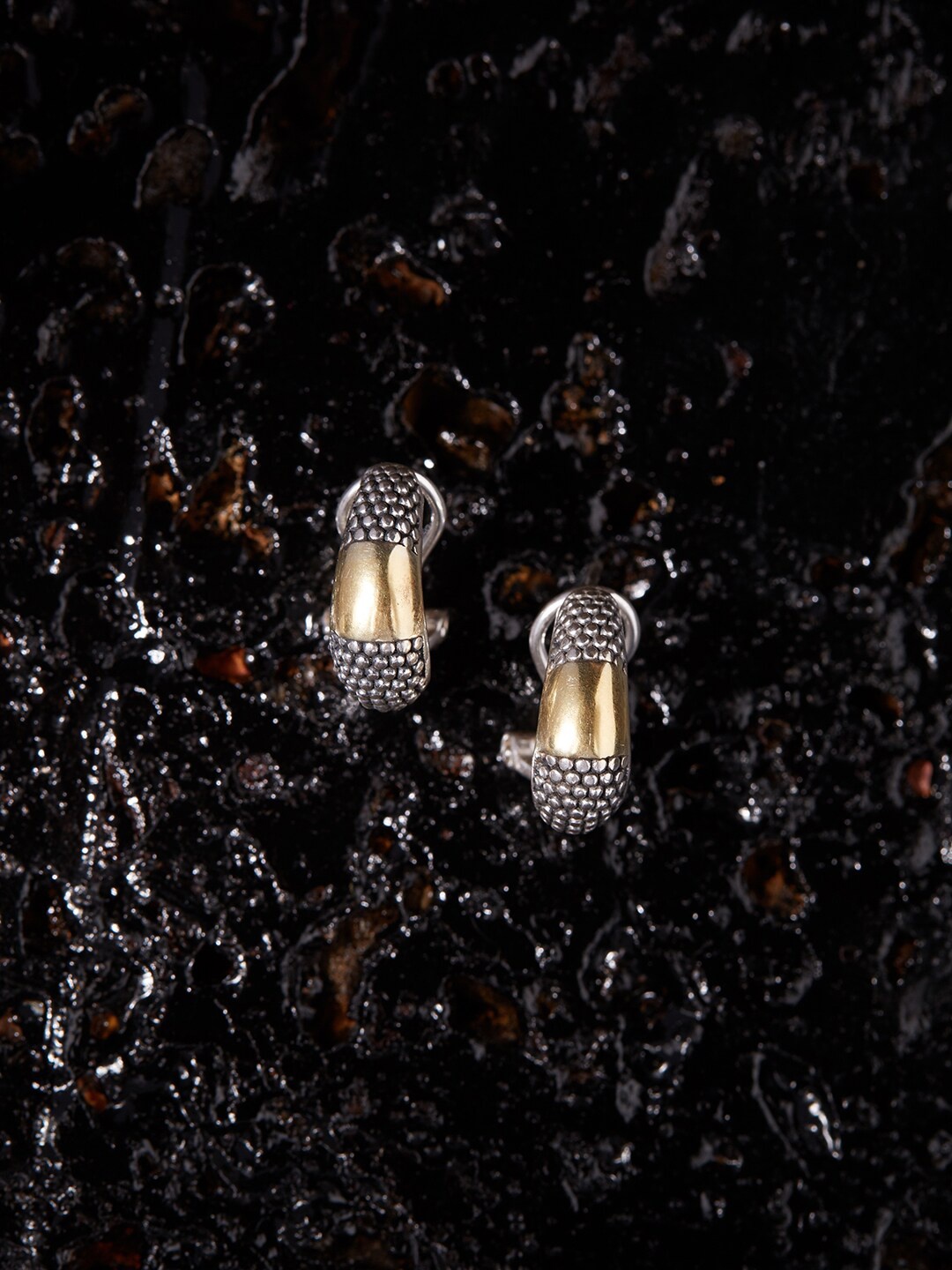 

ZORD Silver Plated Classic Studs