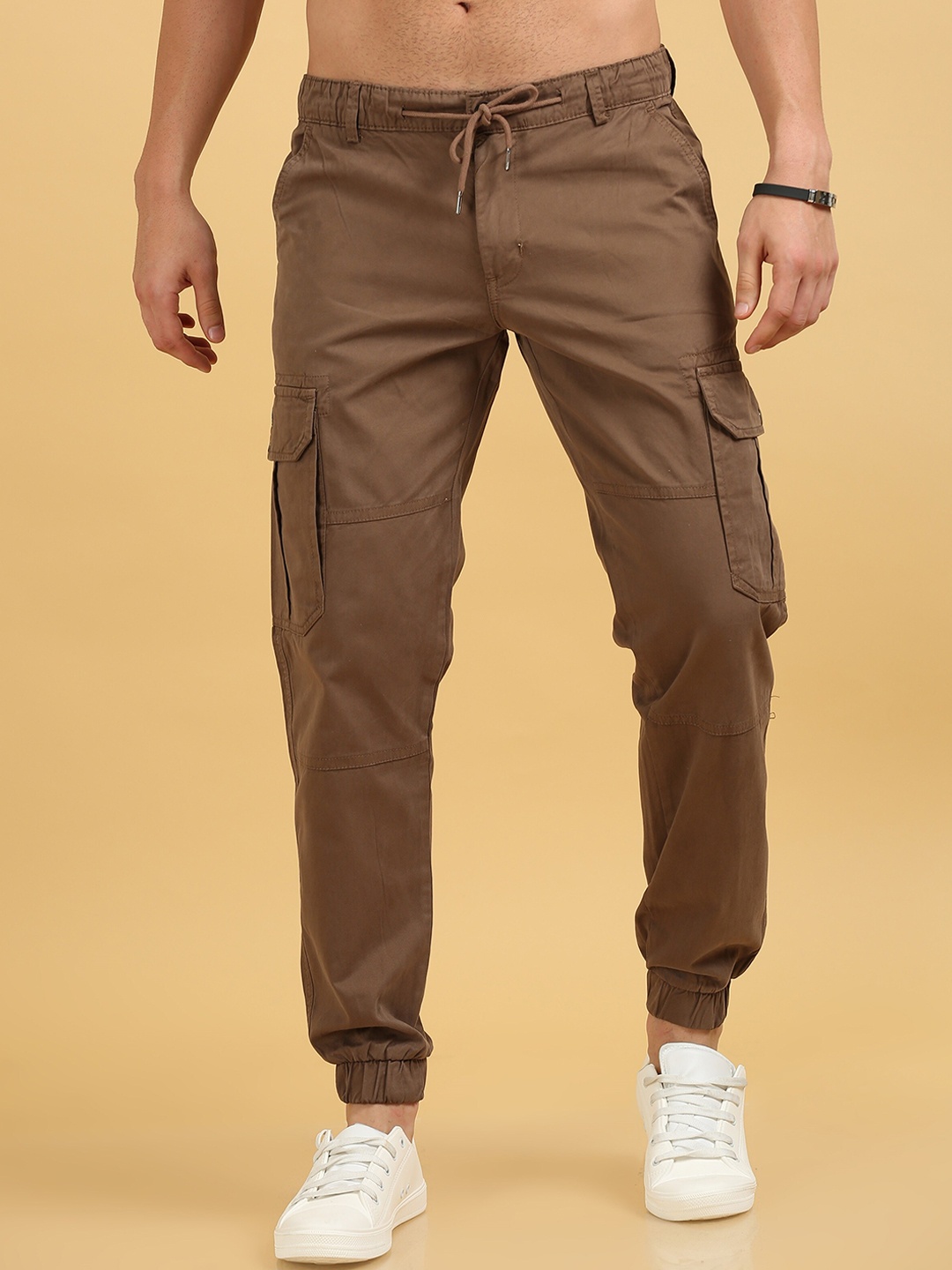 

CAZZBA Men Mid Rise Cotton Joggers, Bronze