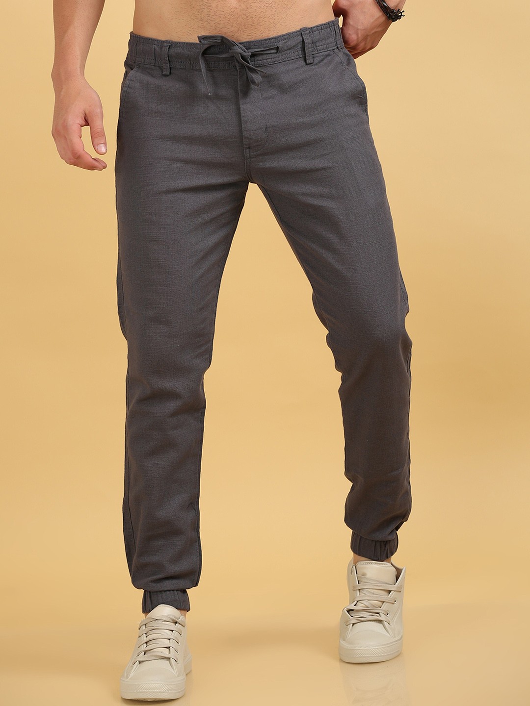 

CAZZBA Men Mid Rise Linen Joggers, Grey