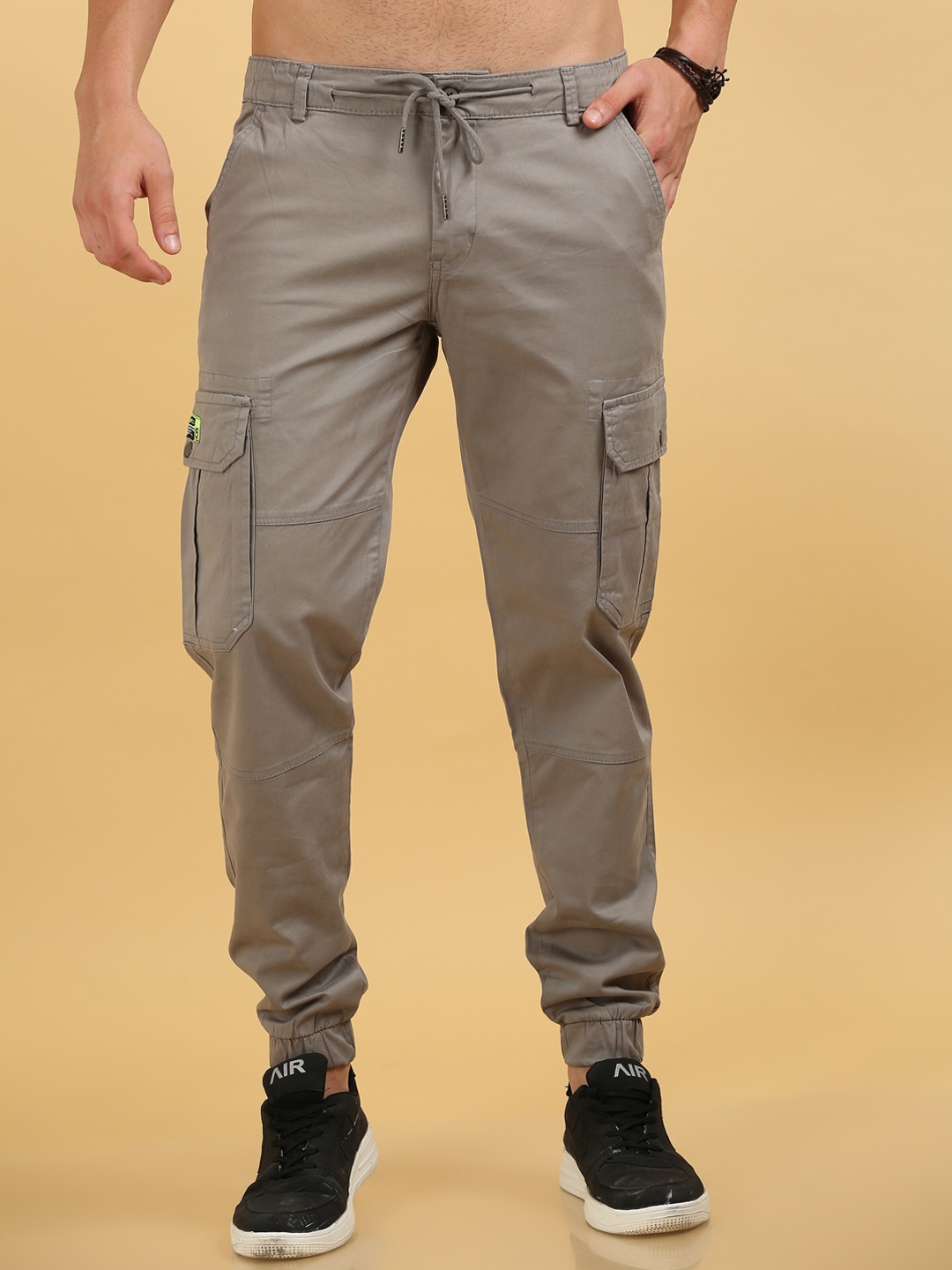 

CAZZBA Men Mid Rise Cotton Joggers, Grey