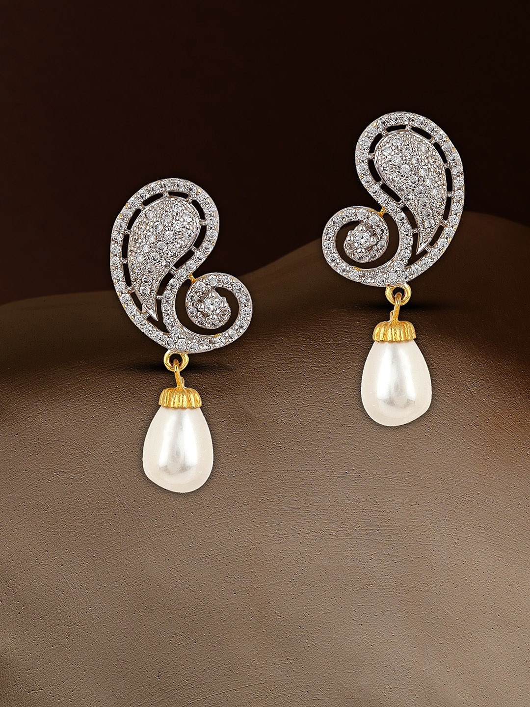 

Adwitiya Collection Gold-Plated Stone-Studded & Beaded Classic Drop Earrings