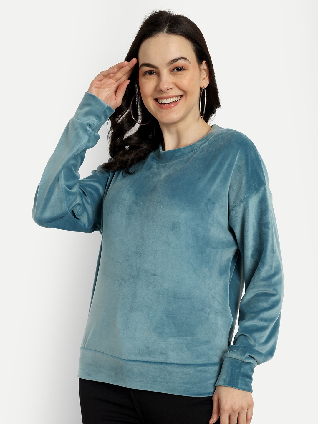 

The Roadster Lifestyle Co.. Blue Round Neck Long Sleeves Pullover
