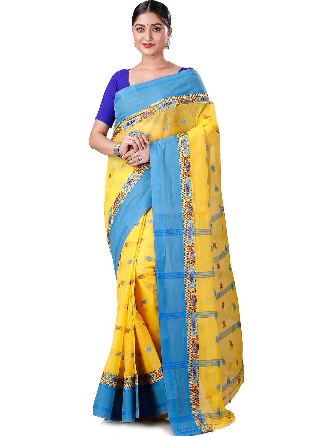 

PuJoy Ethnic Motifs Woven Design Pure Cotton Taant Saree, Yellow