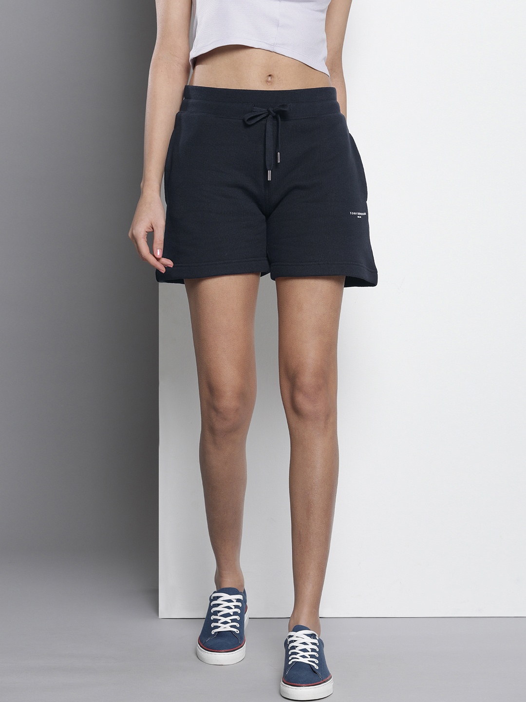 

Tommy Hilfiger Women Solid Loose Fit Mid-Rise Knitted Regular Shorts, Navy blue