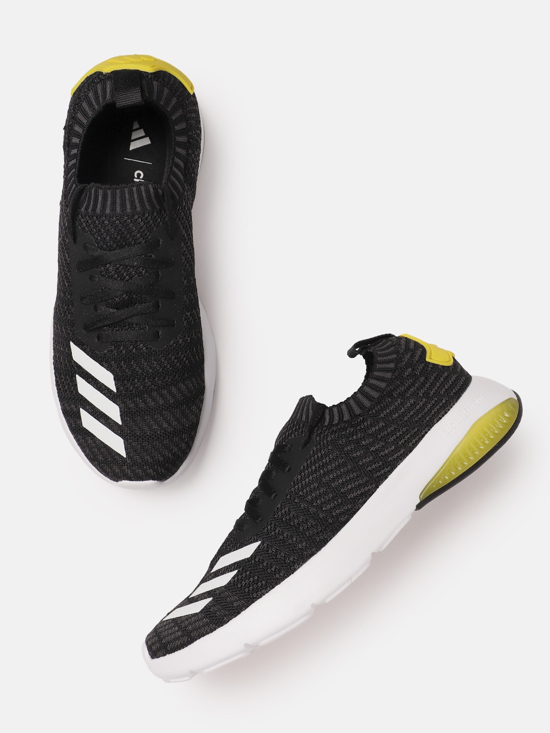 

ADIDAS Men Woven Design Round-Toe Vigorcwalk Walking Shoes with Striped Detail, Black