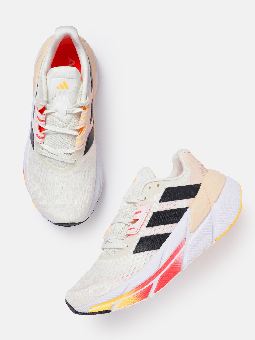 

ADIDAS Men Woven Design Adistar CS 2 M Running Shoes, Off white