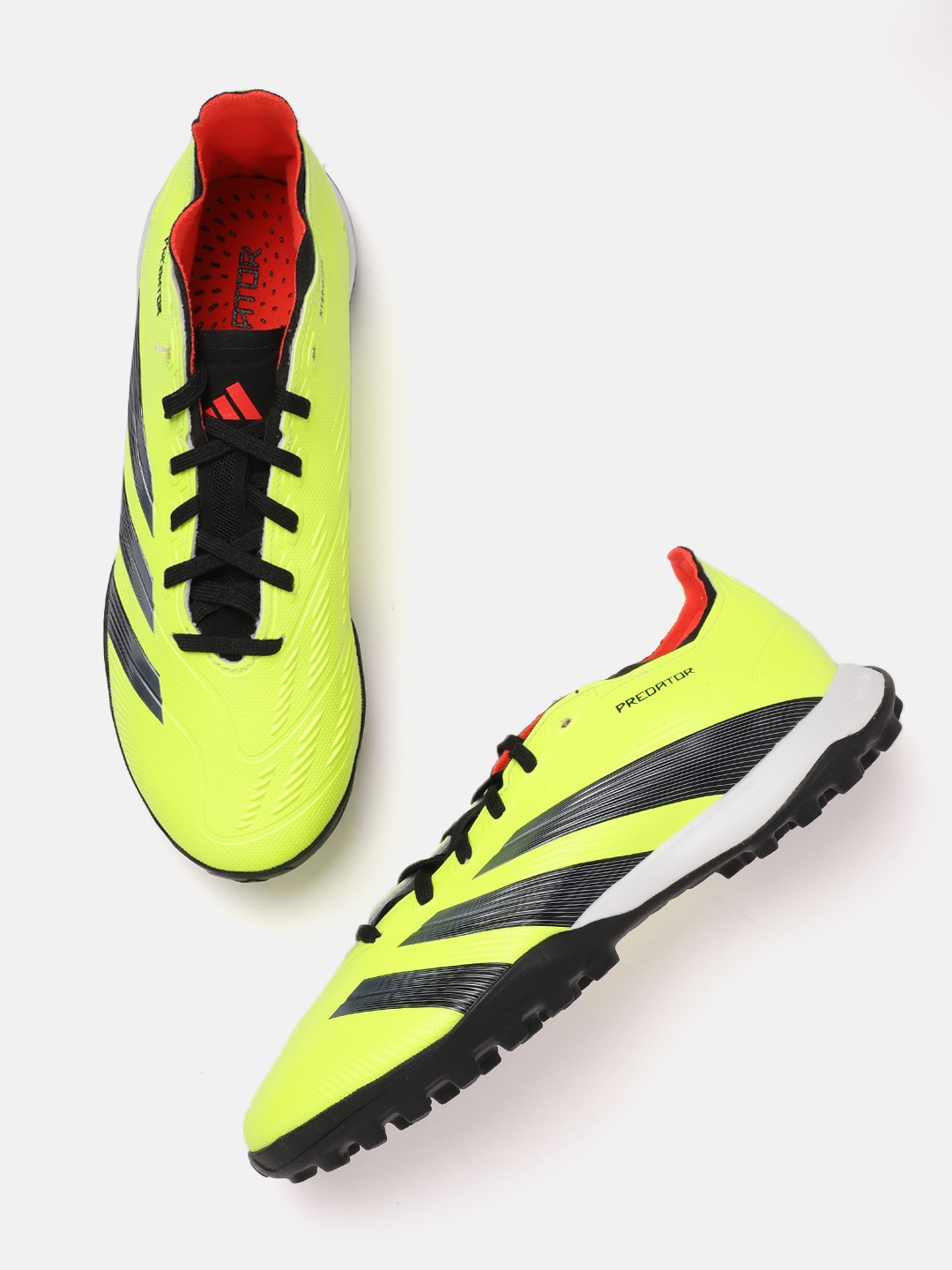 

ADIDAS Unisex Predator 24 League Low Turf Football Shoes, Fluorescent green