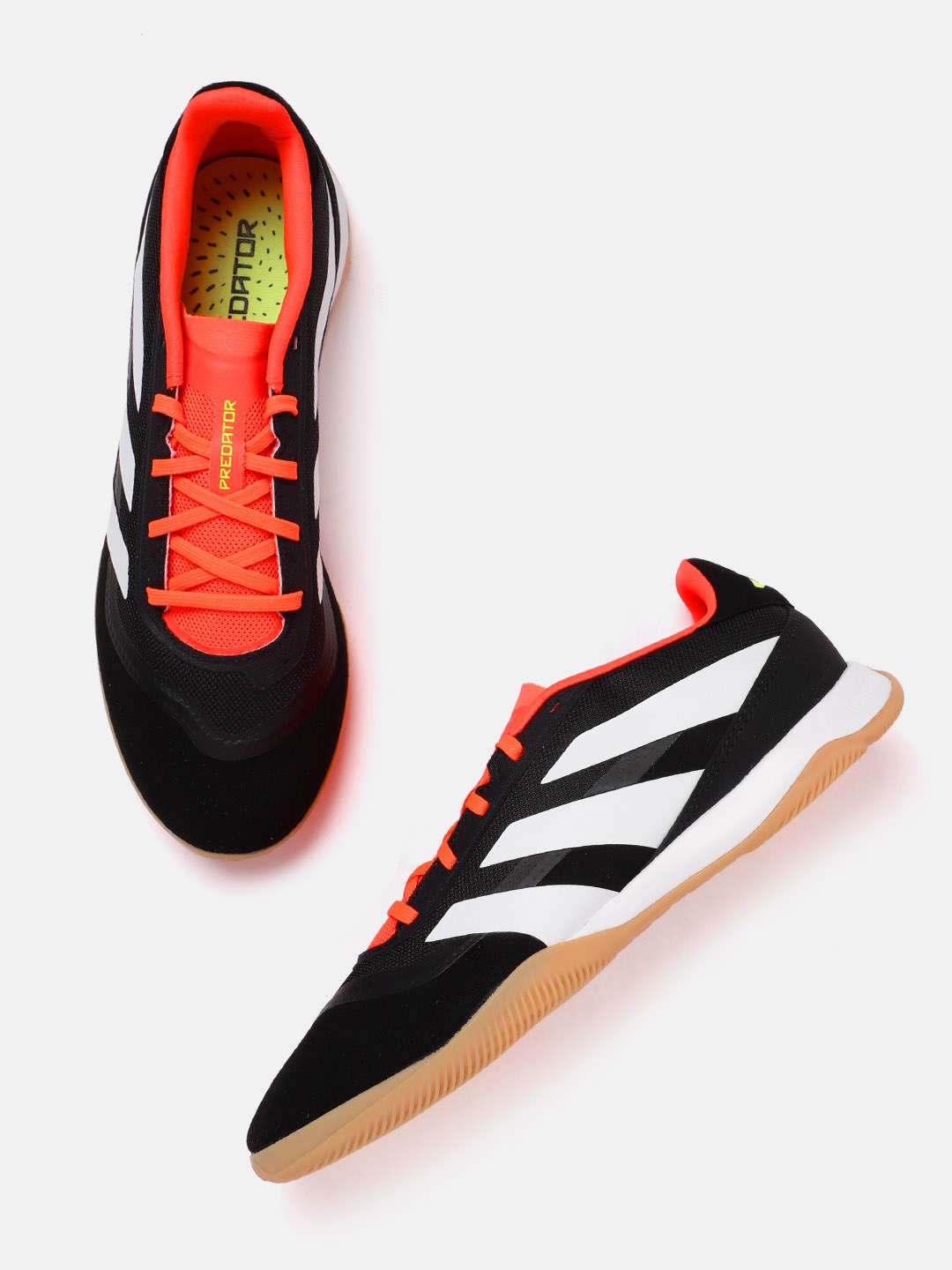 

ADIDAS Unisex Predator League L IN Football Shoes, Black