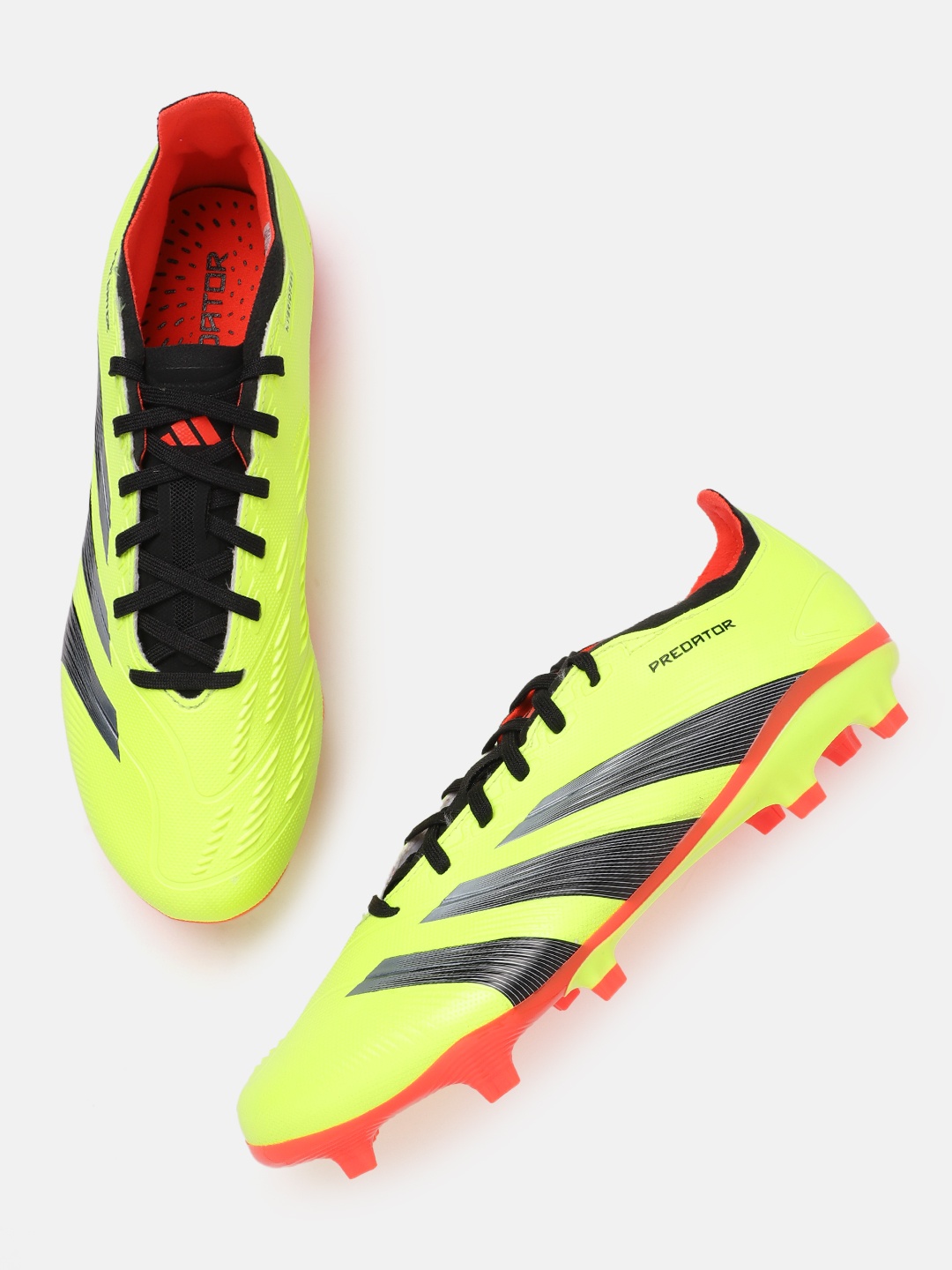 

ADIDAS Unisex Predator League Firm Ground Football Shoes, Fluorescent green