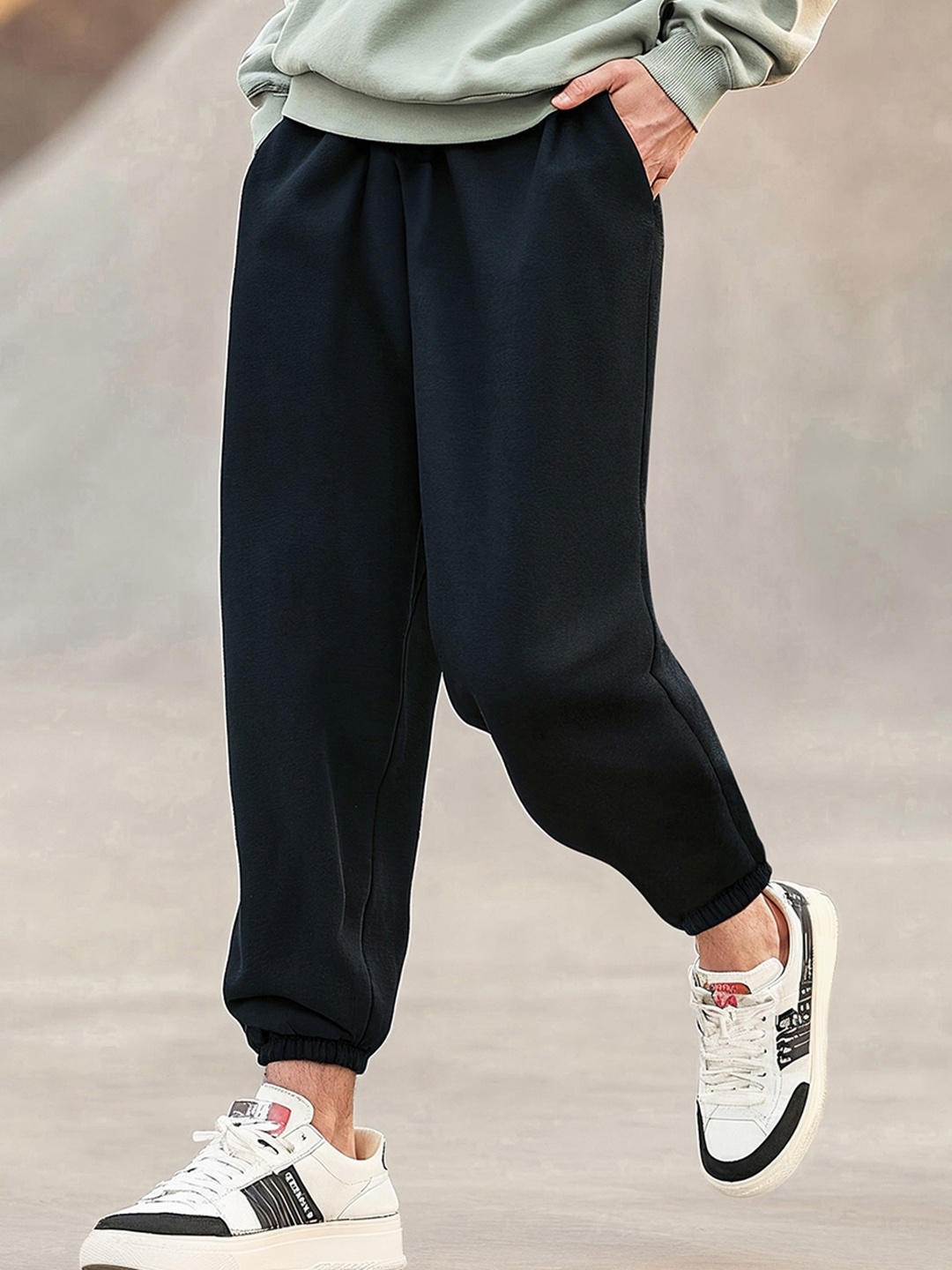 

Bewakoof Heavy Duty 1.0 Men Super Loose Fit Joggers, Black