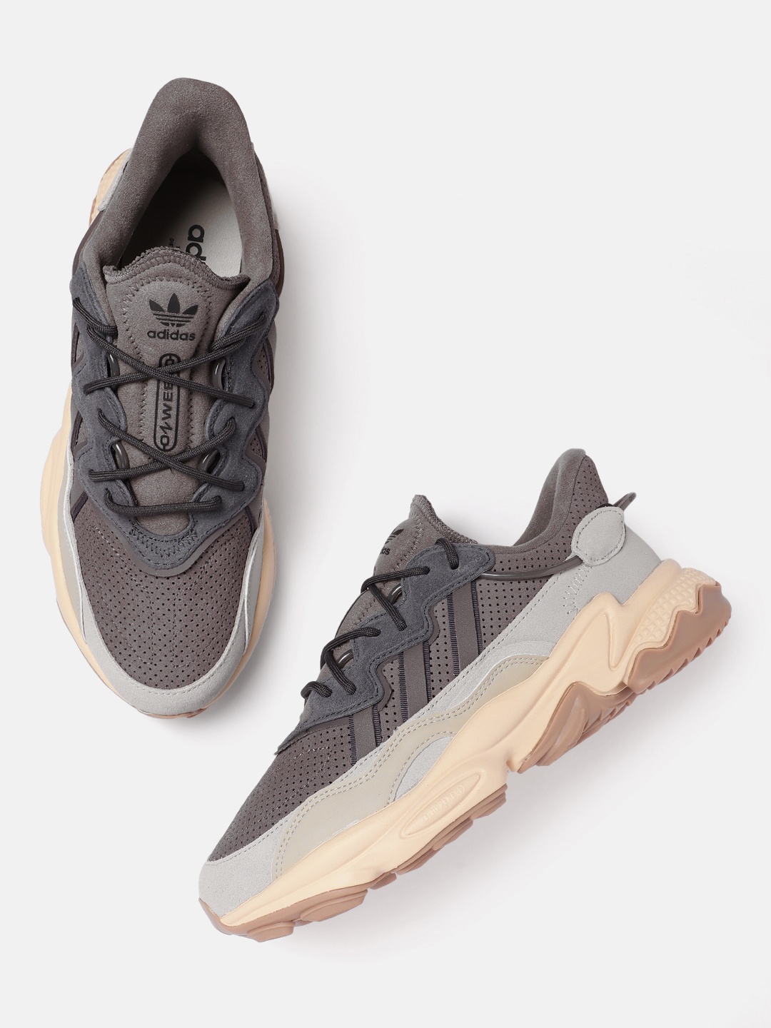 

ADIDAS Originals Men Perforated OZWEEGO TR Sneakers, Charcoal