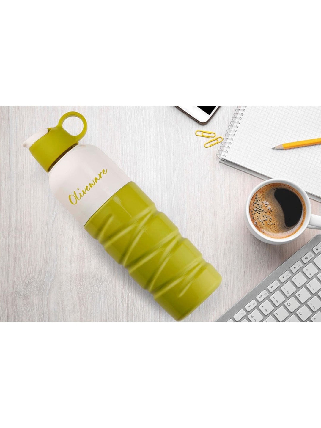 

SOPL-OLIVEWARE Green & White Colourblocked Water Bottle 500 ml
