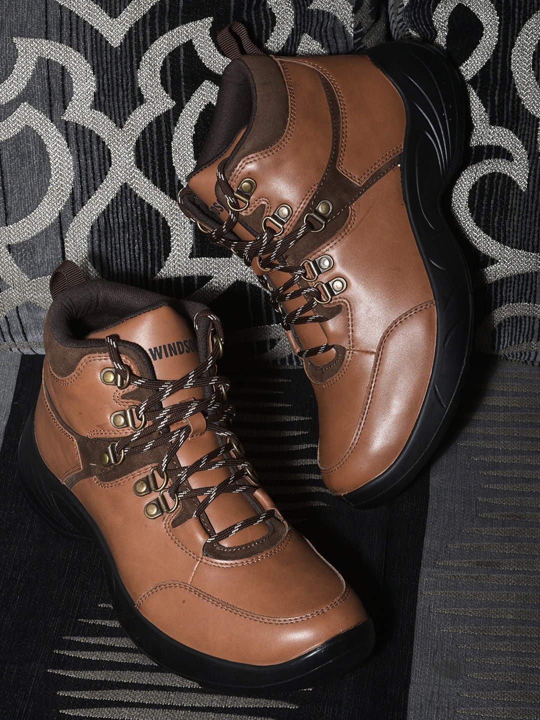 

Liberty Men ZOOM Mid Top Regular Boots, Tan