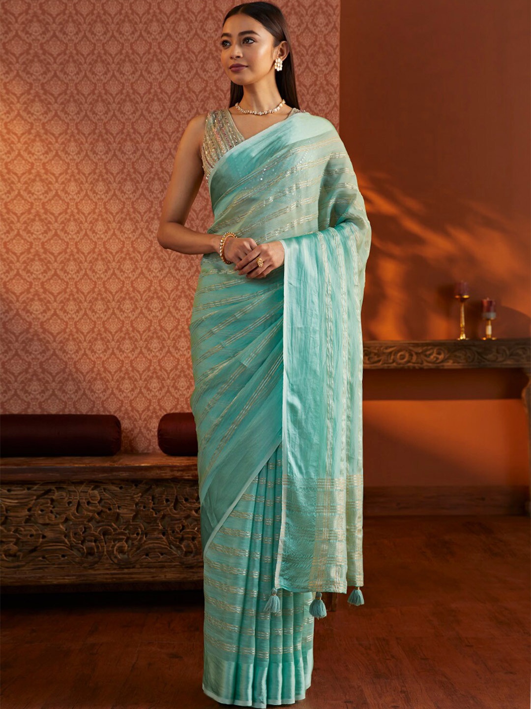 

Taneira Striped Zari Saree, Green