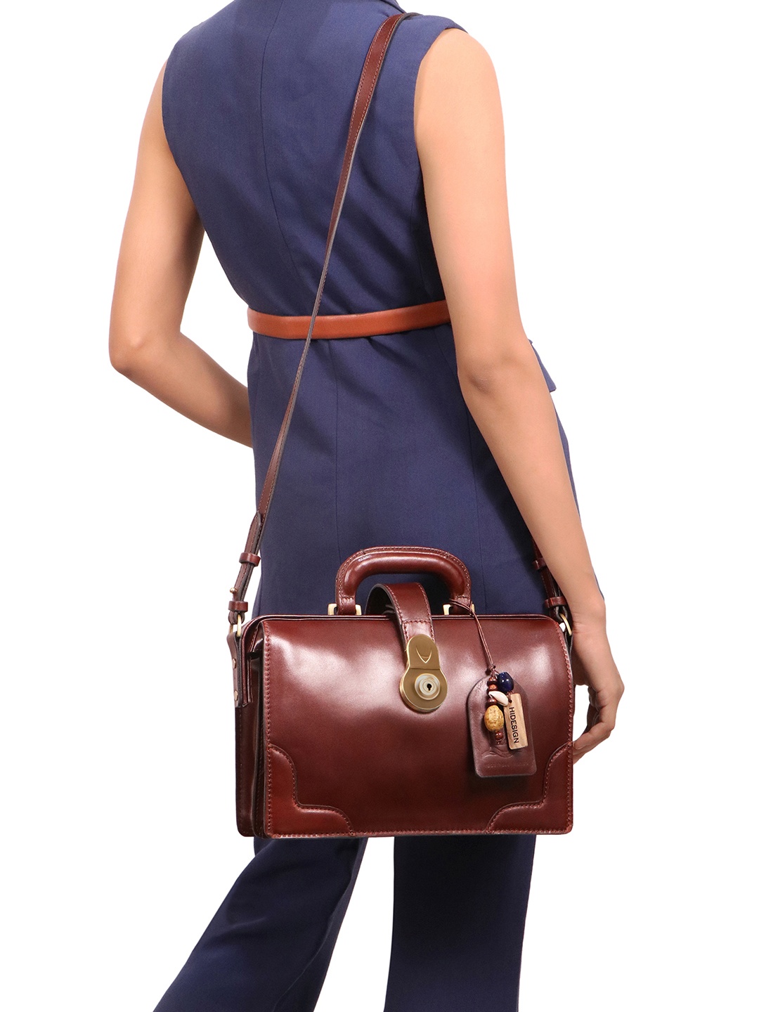 

Hidesign Growth Women Solid Structured Handheld Bag, Brown