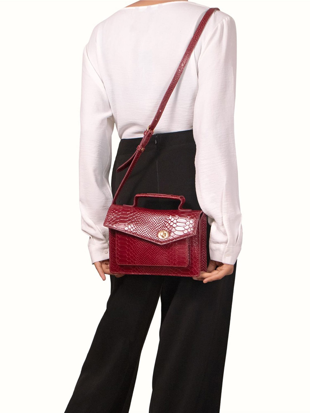 

Hidesign Textured Leather Handheld Bag, Red