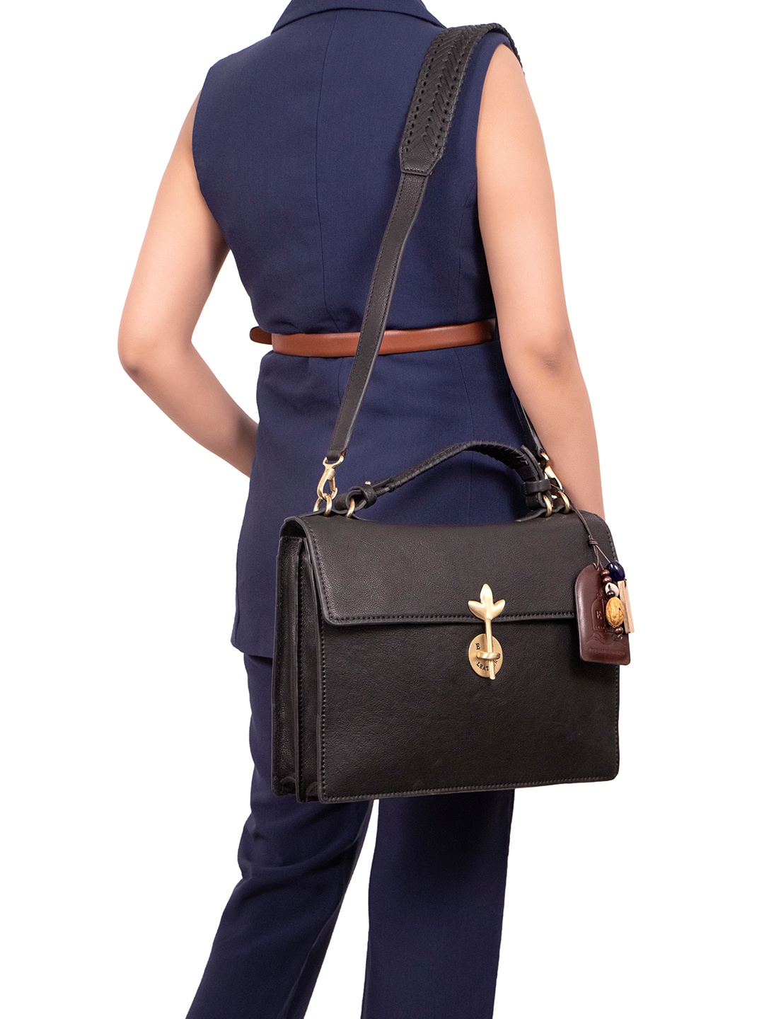 

Hidesign Leather Structured Handheld Bag, Black