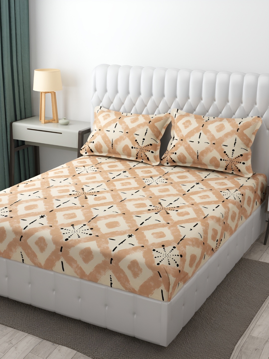 

HOMECRUST Peach Abstract 210 TC Queen Fitted Bedsheet With 2 Pillow Covers, Cream