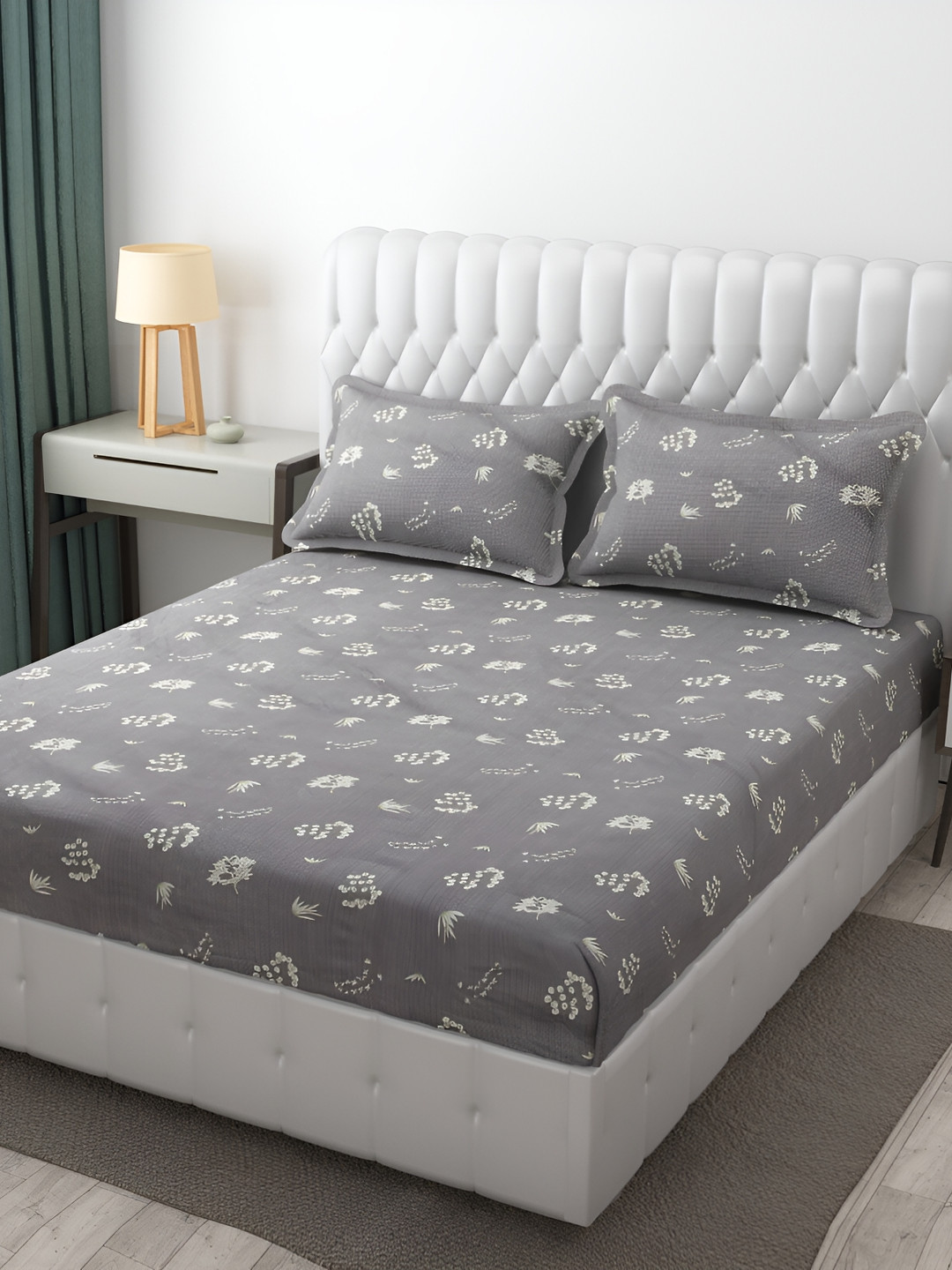 

HOMECRUST Grey Floral 210 TC Queen Fitted Bedsheet With 2 Pillow Covers