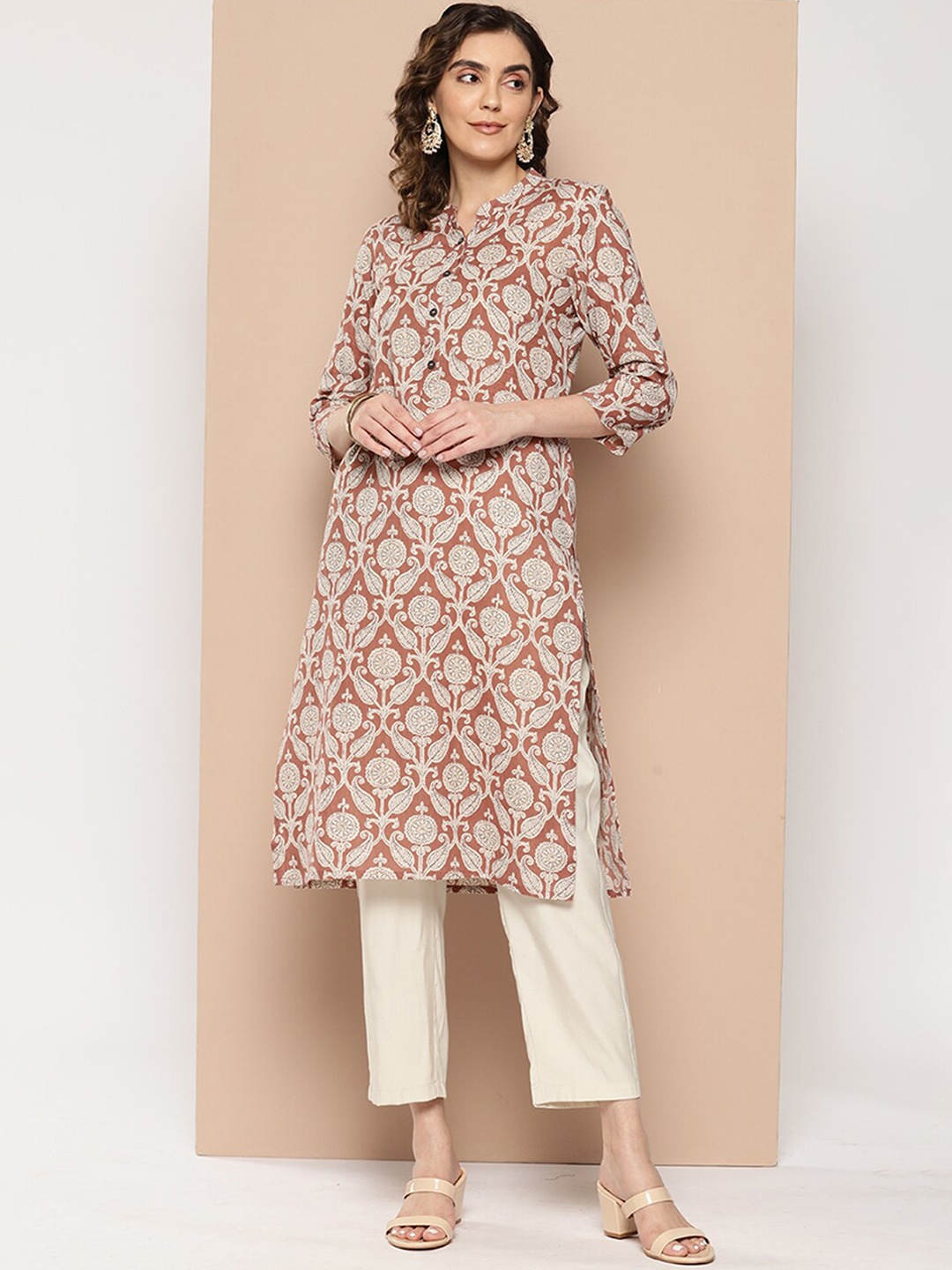 

ODETTE Ethnic Motifs Printed Mandarin Collar Kurta, Brown