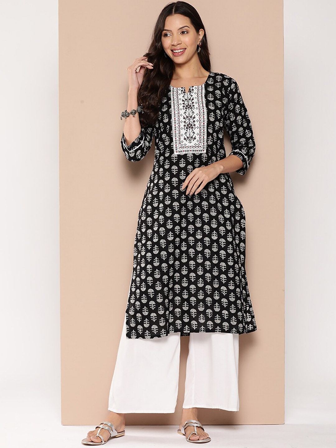 

ODETTE Ethnic Motif Printed Cotton Straight Kurta, Black