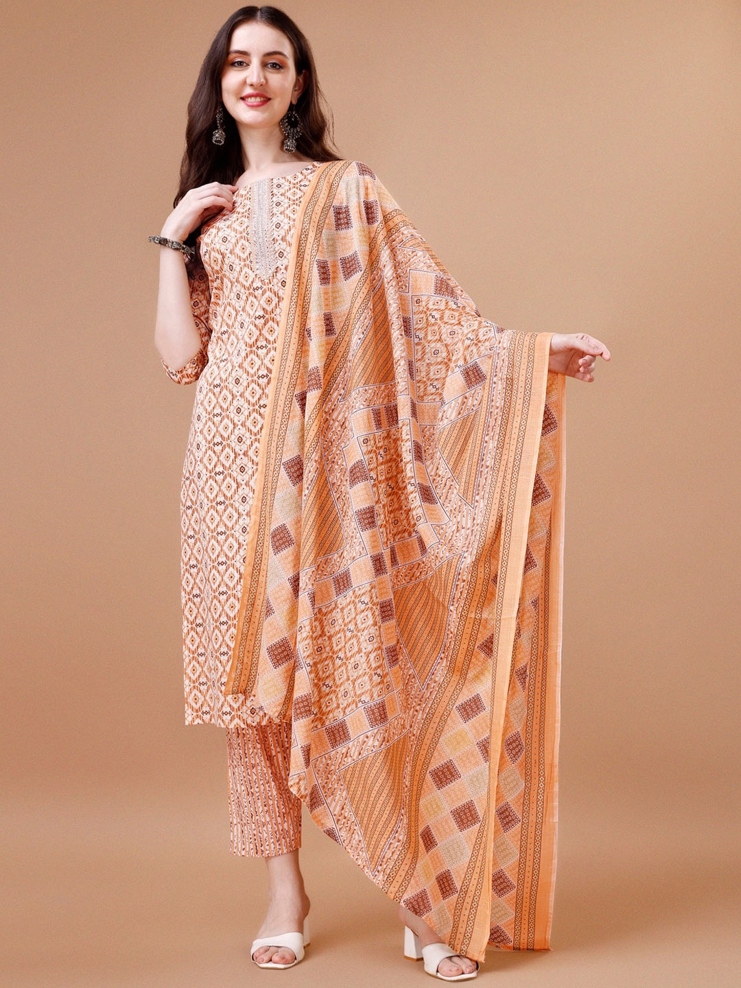 

Berrylicious Printed Pure Cotton Kurta with Trousers & Dupatta, Orange