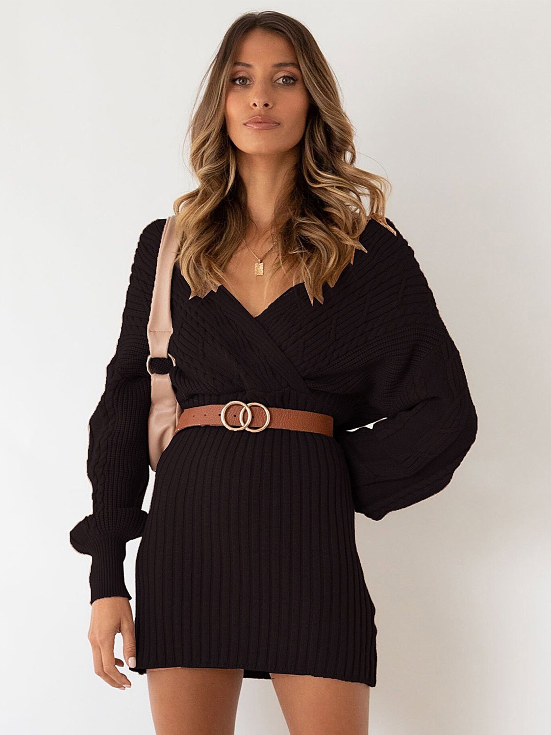 

LULU & SKY Self Design V-Neck Sheath Mini Dress, Black